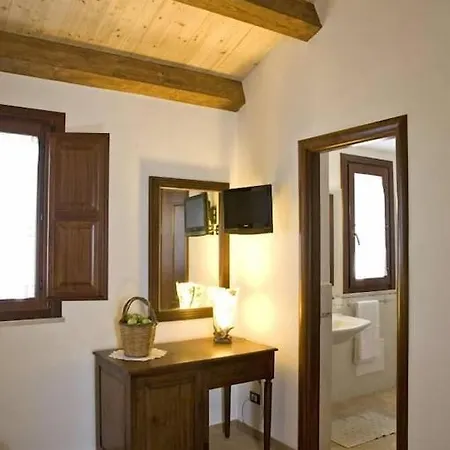 Giardino Paradiso Con 13 Posti Letto E Piscina Riscaldata 빌라 *