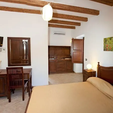 Giardino Paradiso Con 13 Posti Letto E Piscina Riscaldata Cefalù