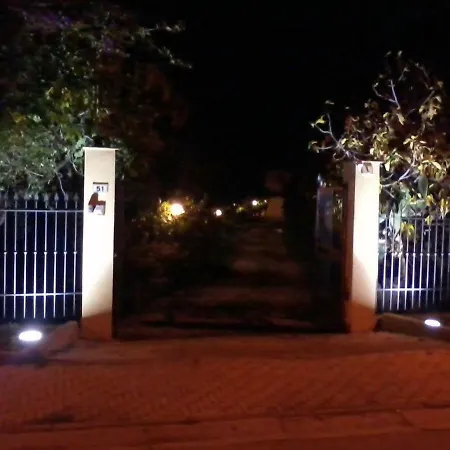 Giardino Paradiso Con 13 Posti Letto E Piscina Riscaldata Cefalù