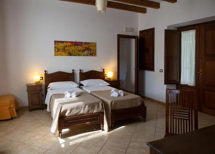 Giardino Paradiso Con 13 Posti Letto E Piscina Riscaldata