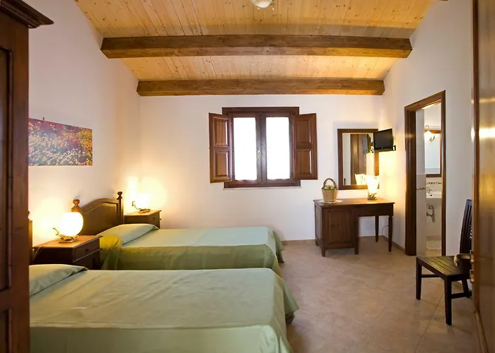 Giardino Paradiso Con 13 Posti Letto E Piscina Riscaldata * צ'פאלו