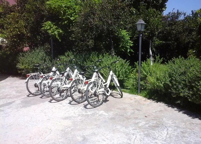 Giardino Paradiso Con 13 Posti Letto E Piscina Riscaldata וילה *